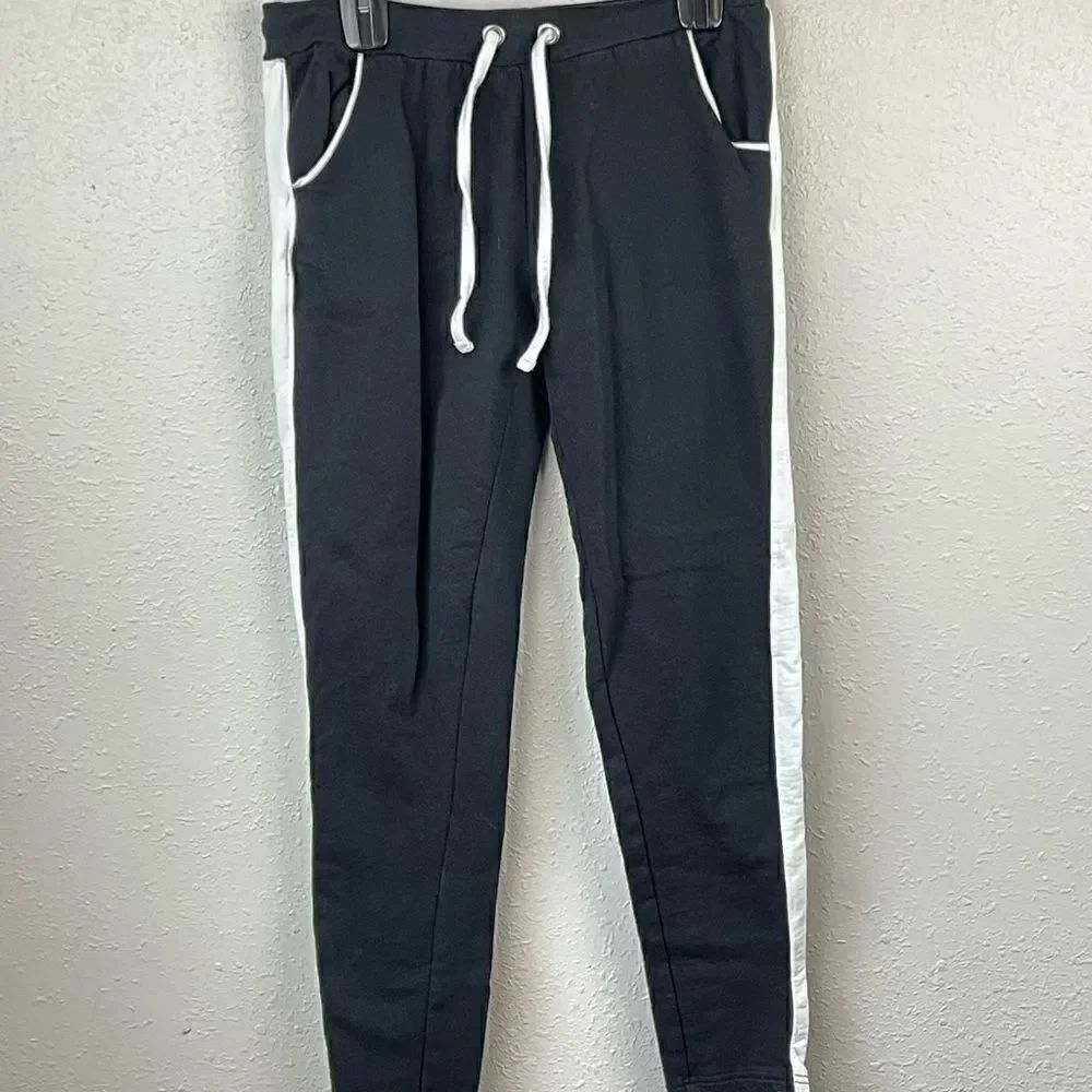 EUC JW Style Womens Black and White Sweatpants Size M